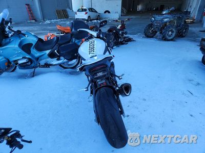 Czwarte zdjęcie samochodu z boku: 2025 BMW S 1000 RR VIN:WB10P2305S6L50496 - miniatura