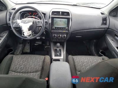 Zdjęcie 8 z 11 samochodu: 2023 MITSUBISHI RVR SE VIN:JA4AJVAW4PU606917 - miniatura
