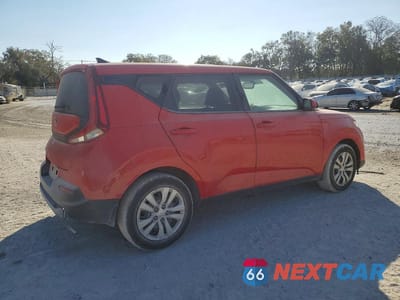 Trzecie zdjęcie samochodu z tyłu: 2021 KIA SOUL LX VIN:KNDJ23AU0M7142931 - miniatura