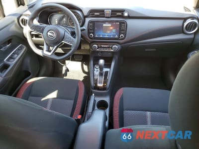 Zdjęcie 8 z 13 samochodu: 2024 NISSAN VERSA SR VIN:3N1CN8FV9RL873216 - miniatura