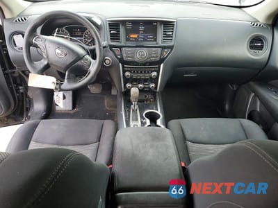 Zdjęcie 8 z 12 samochodu: 2017 NISSAN PATHFINDER S VIN:5N1DR2MM5HC640338 - miniatura