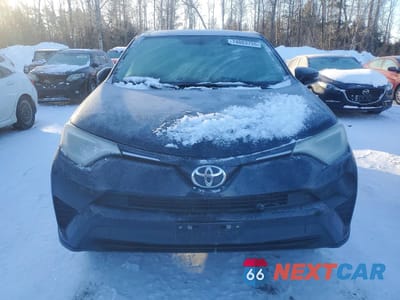 Piąte zdjęcie samochodu w środku: 2016 TOYOTA RAV4 LE VIN:2T3ZFREV6GW252355 - miniatura