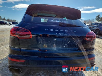 Zdjęcie 6 z 13 samochodu: 2017 PORSCHE CAYENNE VIN:WP1AA2A24HKA85940 - miniatura