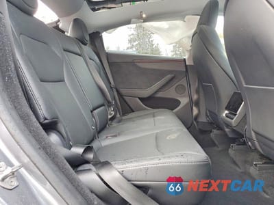 Zdjęcie 11 z 14 samochodu: 2026 TESLA MODEL Y VIN:7SAYGDEE8TF426702 - miniatura