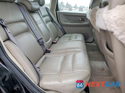 Zdjęcie 11 z 13 samochodu: 1998 VOLVO V70 XC VIN:YV1LZ564XW2472241 - miniatura