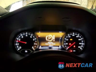 Zdjęcie 9 z 13 samochodu: 2023 JEEP RENEGADE LATITUDE VIN:ZACNJDB17PPP61657 - miniatura