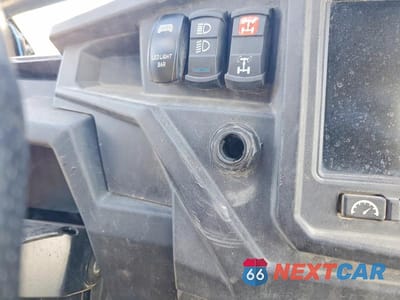 Zdjęcie 9 z 10 samochodu: 2018 POLARIS RZR UTILITY VEHICLE VIN:3NSVFK995JH481497 - miniatura