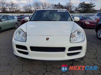 Piąte zdjęcie samochodu w środku: 2004 PORSCHE CAYENNE S VIN:WP1AB29P14LA68398 - miniatura