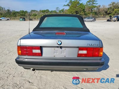 Zdjęcie 6 z 11 samochodu: 1991 BMW 318 I VIN:WBABA7317MEJ11315 - miniatura