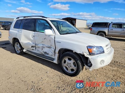 Czwarte zdjęcie samochodu z boku: 2004 TOYOTA HIGHLANDER VIN:JTEEP21A840062011 - miniatura