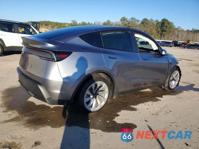 Trzecie zdjęcie samochodu z tyłu: 2026 TESLA MODEL Y VIN:7SAYGDEE3TA411375 - miniatura