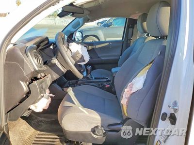 Zdjęcie 7 z 11 samochodu: 2023 TOYOTA TACOMA ACCESS CAB VIN:3TYRX5GN2PT079832 - miniatura