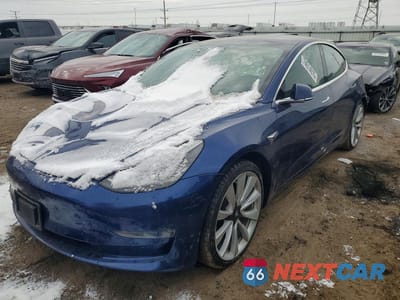2018 TESLA MODEL 3 5YJ3E1EB7JF106253 - główne zdjęcie licytacji z USA - miniatura