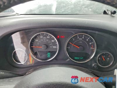 Zdjęcie 9 z 12 samochodu: 2017 JEEP WRANGLER UNLIMITED SPORT VIN:1C4BJWDG8HL581631 - miniatura