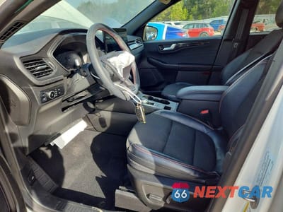 Zdjęcie 7 z 11 samochodu: 2023 FORD ESCAPE ST LINE SELECT VIN:1FMCU9NZ9PUB34601 - miniatura