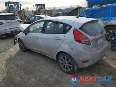 Drugie zdjęcie samochodu z przodu: 2019 FORD FIESTA SE VIN:3FADP4EJ7KM105761 - miniatura
