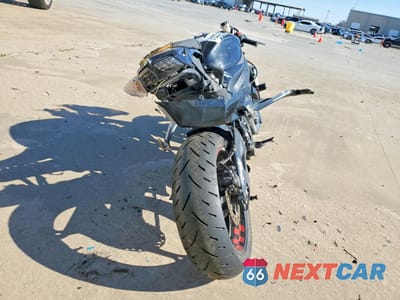 Czwarte zdjęcie samochodu z boku: 2008 SUZUKI GSX-R600 VIN:JS1GN7EA482100347 - miniatura