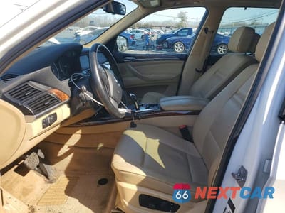 Zdjęcie 7 z 12 samochodu: 2012 BMW X5 XDRIVE35I VIN:5UXZV4C56CL745490 - miniatura