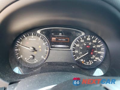 Zdjęcie 9 z 12 samochodu: 2017 NISS ALTIMA VIN:1N4AL3AP6HC211485 - miniatura