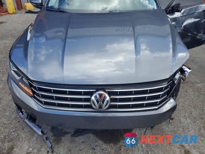 Zdjęcie 11 z 13 samochodu: 2019 VOLKSWAGEN PASSAT WOLFSBURG VIN:1VWLA7A30KC002387 - miniatura