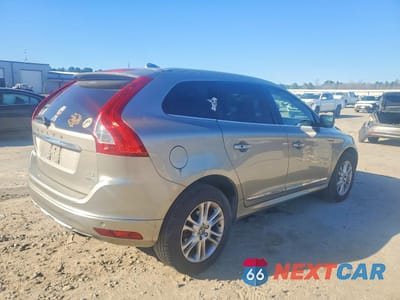 Trzecie zdjęcie samochodu z tyłu: 2015 VOLVO XC60 T5 PREMIER VIN:YV4612RK2F2727562 - miniatura