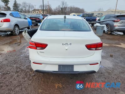 Zdjęcie 6 z 13 samochodu: 2022 KIA RIO LX VIN:3KPA24AD1NE434594 - miniatura