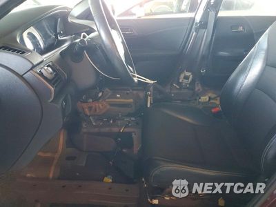 Zdjęcie 7 z 13 samochodu: 2017 HONDA ACCORD SPORT VIN:1HGCR2F52HA158106 - miniatura