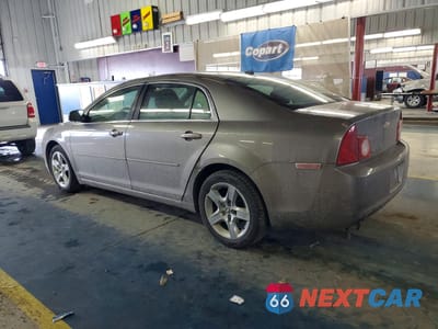 Drugie zdjęcie samochodu z przodu: 2010 CHEVROLET MALIBU 1LT VIN:1G1ZC5EB6A4112441 - miniatura