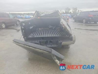 Zdjęcie 6 z 12 samochodu: 2025 TOYOTA TACOMA VIN:3TMLB5JNXSM113551 - miniatura