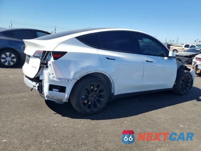 Trzecie zdjęcie samochodu z tyłu: 2022 TESLA MODEL Y VIN:7SAYGDEE2NF560401 - miniatura