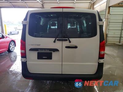 Zdjęcie 6 z 13 samochodu: 2021 MERCEDES-BENZ METRIS VIN:W1YV0BEY7M3846884 - miniatura