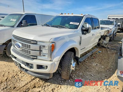 2019 FORD F450 SUPER DUTY 1FT8W4DT3KED81314 - główne zdjęcie licytacji z USA - miniatura