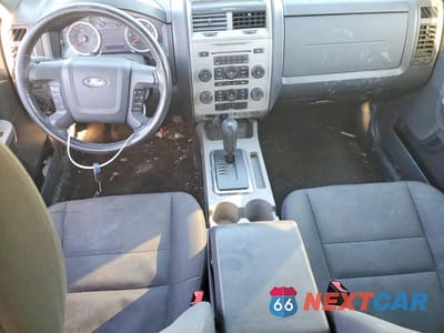 Zdjęcie 8 z 13 samochodu: 2012 FORD ESCAPE XLT VIN:1FMCU0D71CKB37901 - miniatura