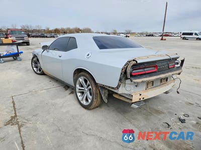 Drugie zdjęcie samochodu z przodu: 2020 DODGE CHALLENGER R VIN:2C3CDZBT8LH125295 - miniatura