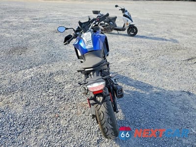 Czwarte zdjęcie samochodu z boku: 2023 BMW F 900 XR VIN:WB10K2305P6H59591 - miniatura