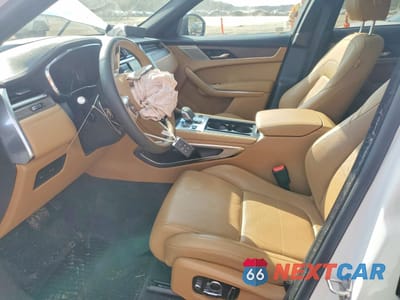 Zdjęcie 7 z 13 samochodu: 2023 JAGUAR F-PACE S VIN:SADCJ2EX0PA714702 - miniatura