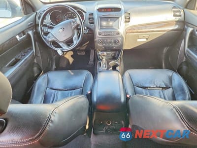 Zdjęcie 8 z 13 samochodu: 2014 KIA SORENTO SX VIN:5XYKW4A77EG451082 - miniatura