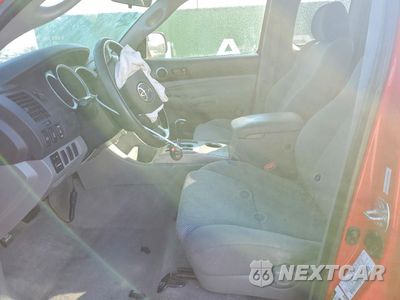 Zdjęcie 7 z 13 samochodu: 2008 TOYOTA TACOMA V6 VIN:5TEUU42N58Z500575 - miniatura