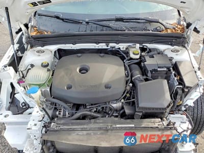 Zdjęcie 12 z 13 samochodu: 2022 VOLVO XC40 T4 MOMENTUM VIN:YV4AC2HKXN2773743 - miniatura