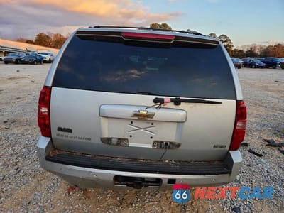 Zdjęcie 6 z 13 samochodu: 2011 CHEVROLET SUBURBAN C1500 LT VIN:1GNSCJE02BR331988 - miniatura