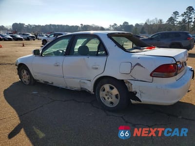 Drugie zdjęcie samochodu z przodu: 2002 HONDA ACCORD EX VIN:1HGCG16532A032618 - miniatura