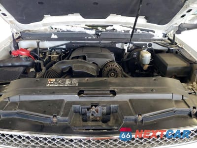 Zdjęcie 12 z 13 samochodu: 2011 CHEVROLET SUBURBAN K1500 LTZ VIN:1GNSKKE36BR343743 - miniatura