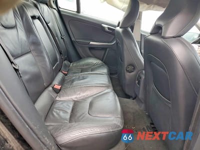 Zdjęcie 10 z 12 samochodu: 2013 VOLVO S60 T5 VIN:YV1612FS1D2189399 - miniatura