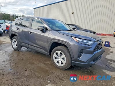 Czwarte zdjęcie samochodu z boku: 2025 TOYOTA RAV4 LE VIN:2T3H1RFV8SC350838 - miniatura