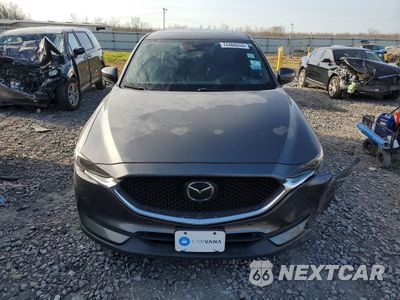 Piąte zdjęcie samochodu w środku: 2019 MAZDA CX-5 SIGNATURE VIN:JM3KFBE20K0660496 - miniatura
