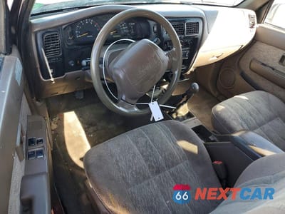 Zdjęcie 8 z 11 samochodu: 1999 TOYOTA TACOMA XTRACAB VIN:4TAWN72N0XZ550829 - miniatura