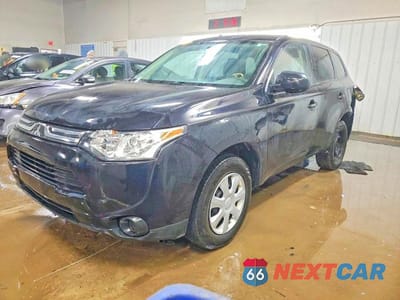 2014 MITSUBISHI OUTLANDER ES JA4AD2A39EZ005675 - główne zdjęcie licytacji z USA - miniatura
