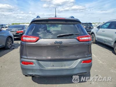 Zdjęcie 6 z 12 samochodu: 2018 JEEP CHEROKEE LATITUDE VIN:1C4PJLCB2JD542365 - miniatura