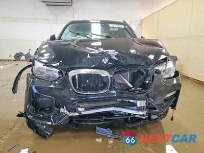 Piąte zdjęcie samochodu w środku: 2018 BMW X3 XDRIVE30I VIN:5UXTR9C52JLC81671 - miniatura