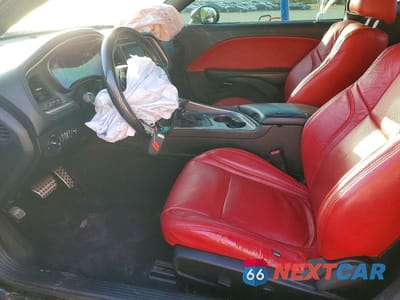 Zdjęcie 7 z 11 samochodu: 2020 DODGE CHALLENGER SXT VIN:2C3CDZGG8LH155778 - miniatura